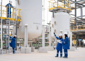 ADNOC Gas Explores Tech To Turn Methane Into Graphene, Hydrogen