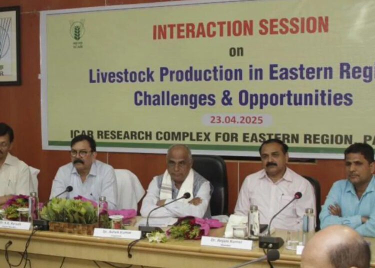 Experts Emphasize Tech and Teamwork for a Thriving Livestock Future