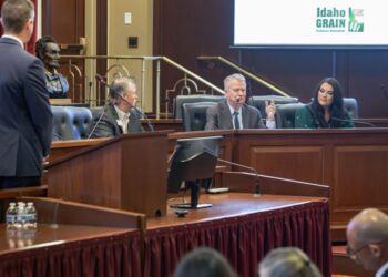 Agriculture Summit Highlights Pressures On Industry, From Farmland Loss To Rising Costs